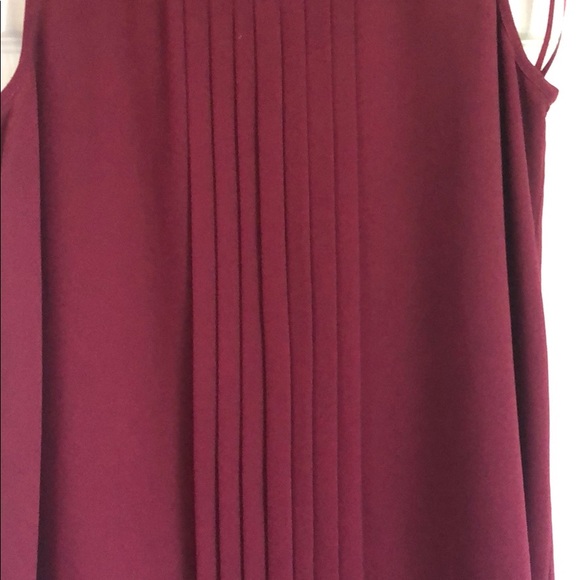 Top - Picture 2 of 3